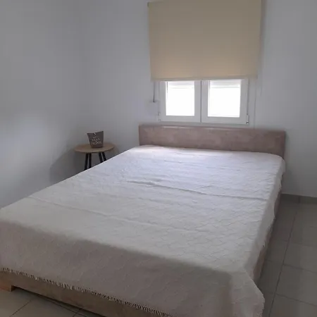 The Corner Skála Kallirákhis